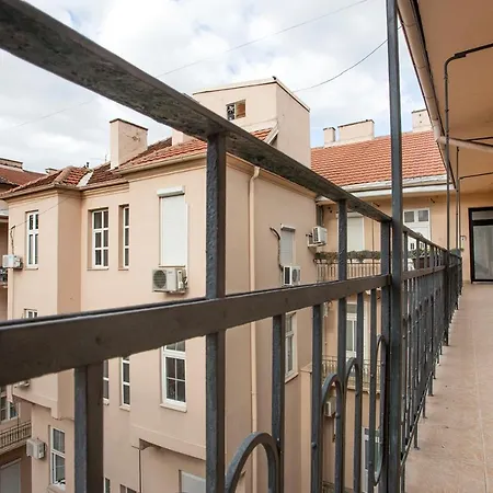 Atomic 2 Lägenhet *