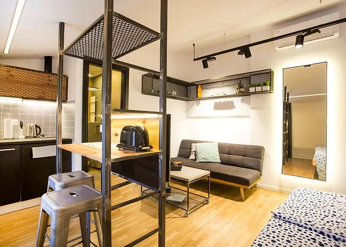 アパート Atomic 2 ベオグラード