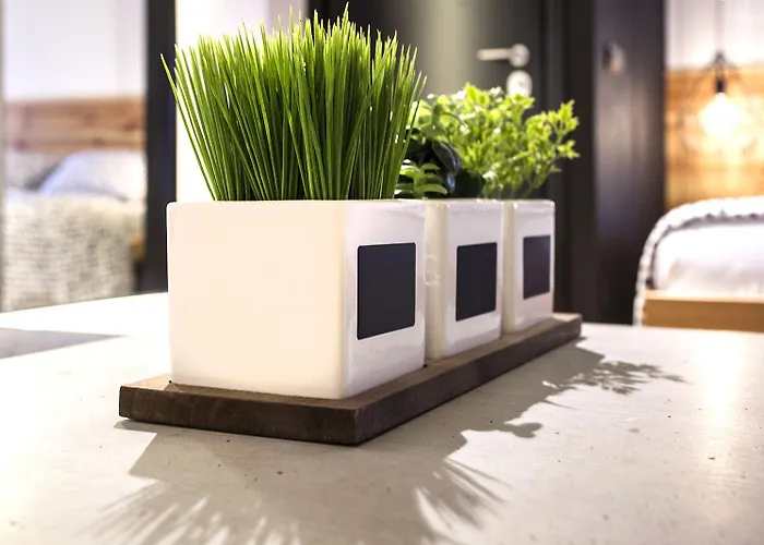 Atomic 2 アパート