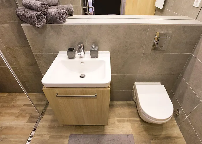 アパート Atomic 2 ベオグラード