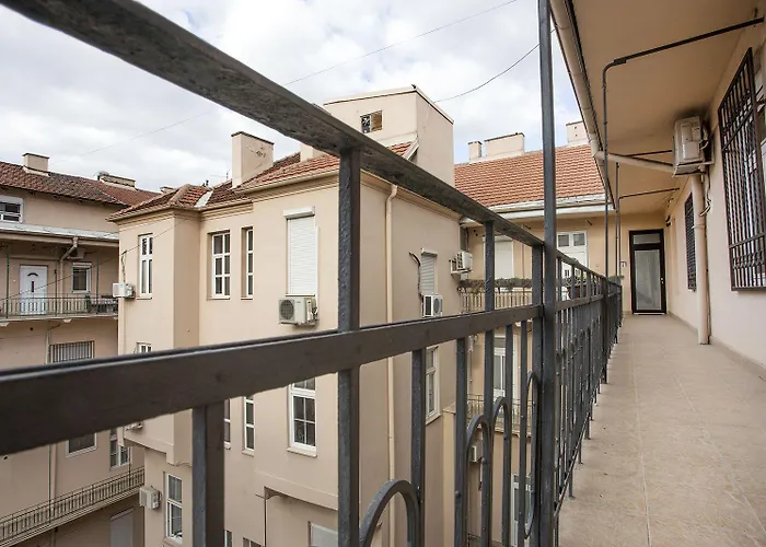 Atomic 2 ベオグラード