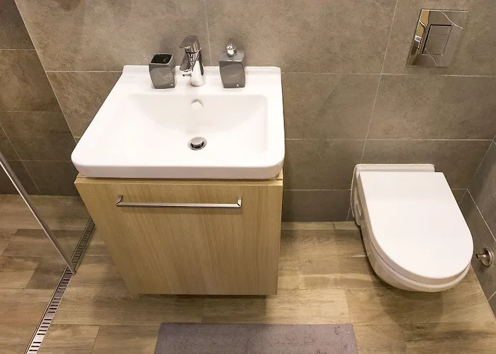 Atomic 2 * ベオグラード